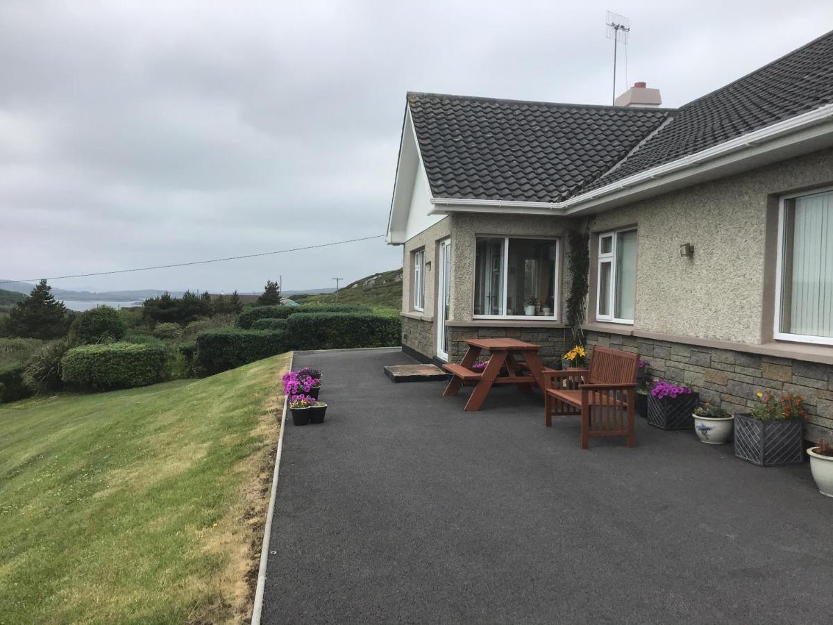 Atlantic View Bed & Breakfast Клифдън Екстериор снимка