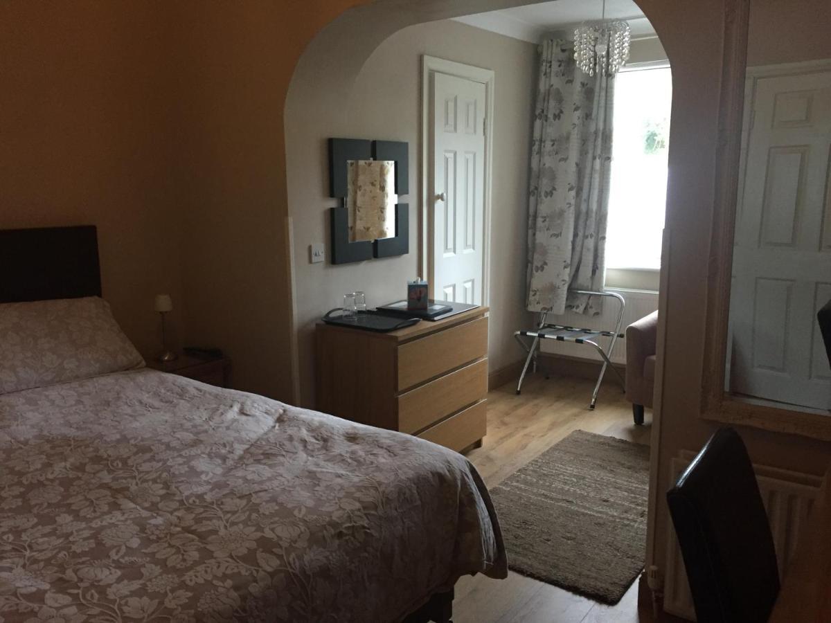 Atlantic View Bed & Breakfast Клифдън Екстериор снимка
